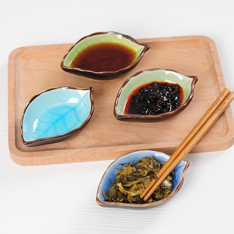 1pc Leaf Shaped Saucer; Handcraft Ceramic Small Plate; Ice Crack Glaze Seasoning Sauce Flavouring Plates; Tableware; Kitchen Supplies; 10.5*7*2.5cm / 4.13*2.76*0.98inch